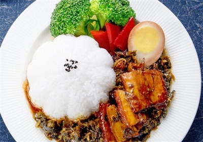 湖南外賣(mài)快餐店加盟 機(jī)遇與服務(wù)全面的自助餐廳模式